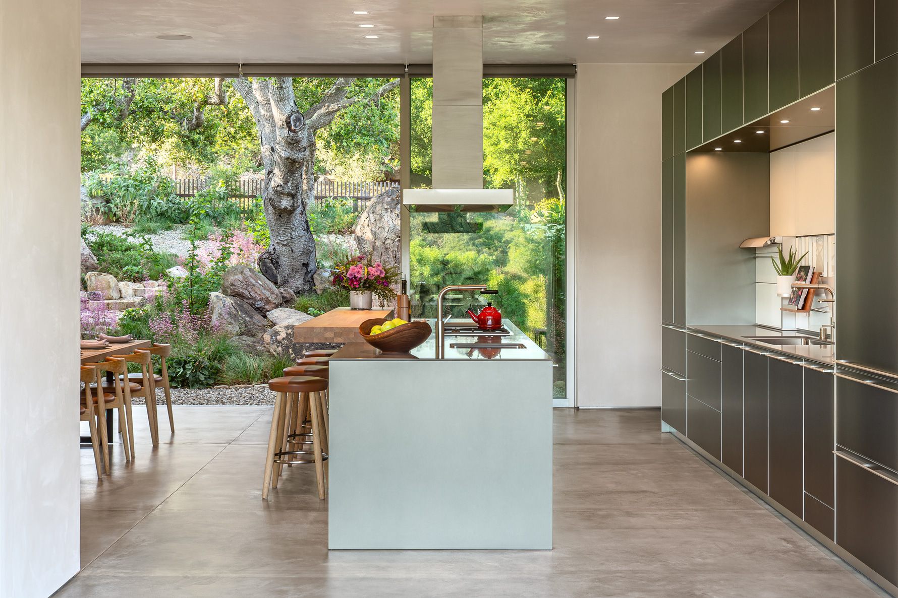 Santa-Barbara-Foothills-Residence-Modern-Kitchen-Island