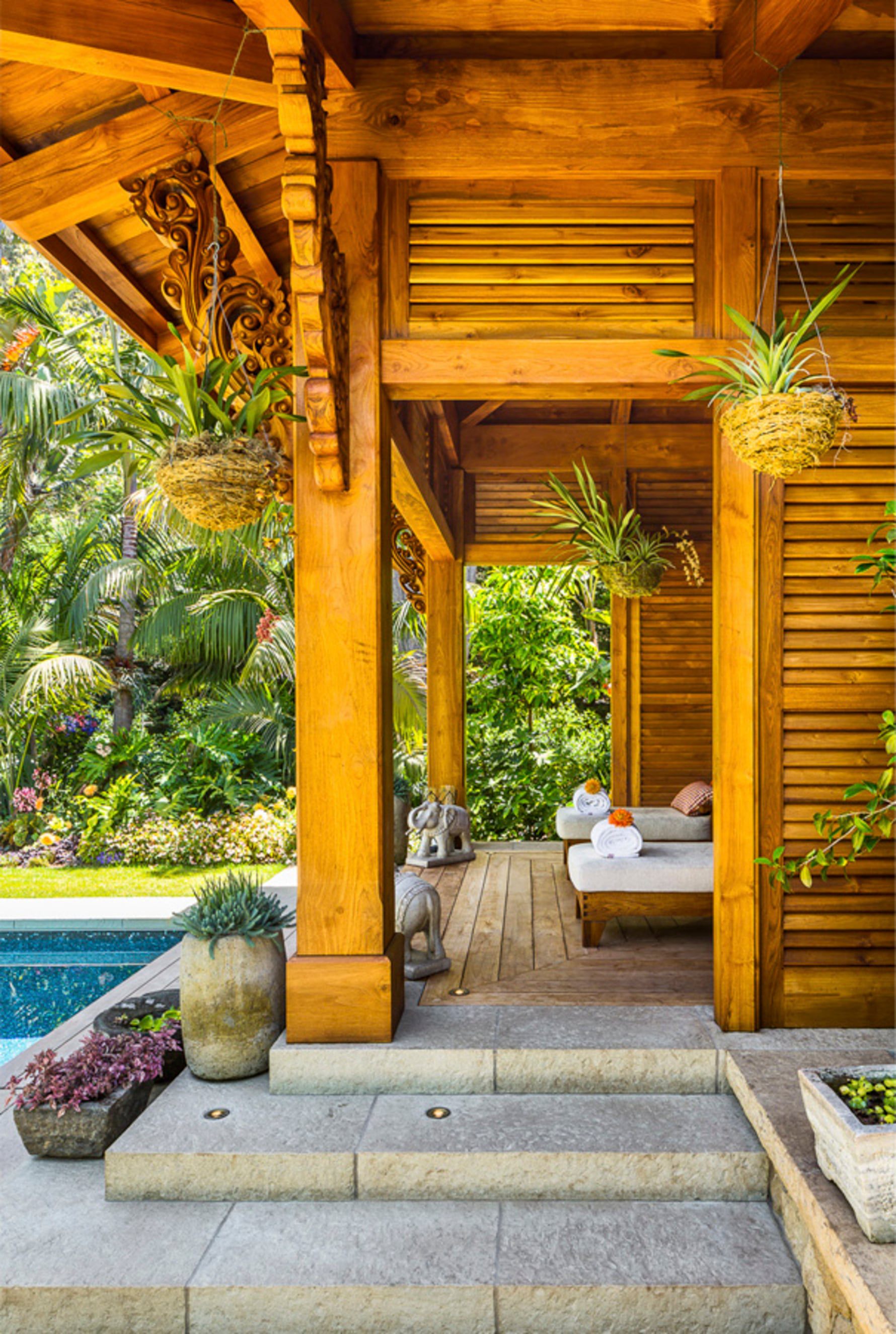 Santa-Barbara-Beach-Folly-Cabana-Pool
