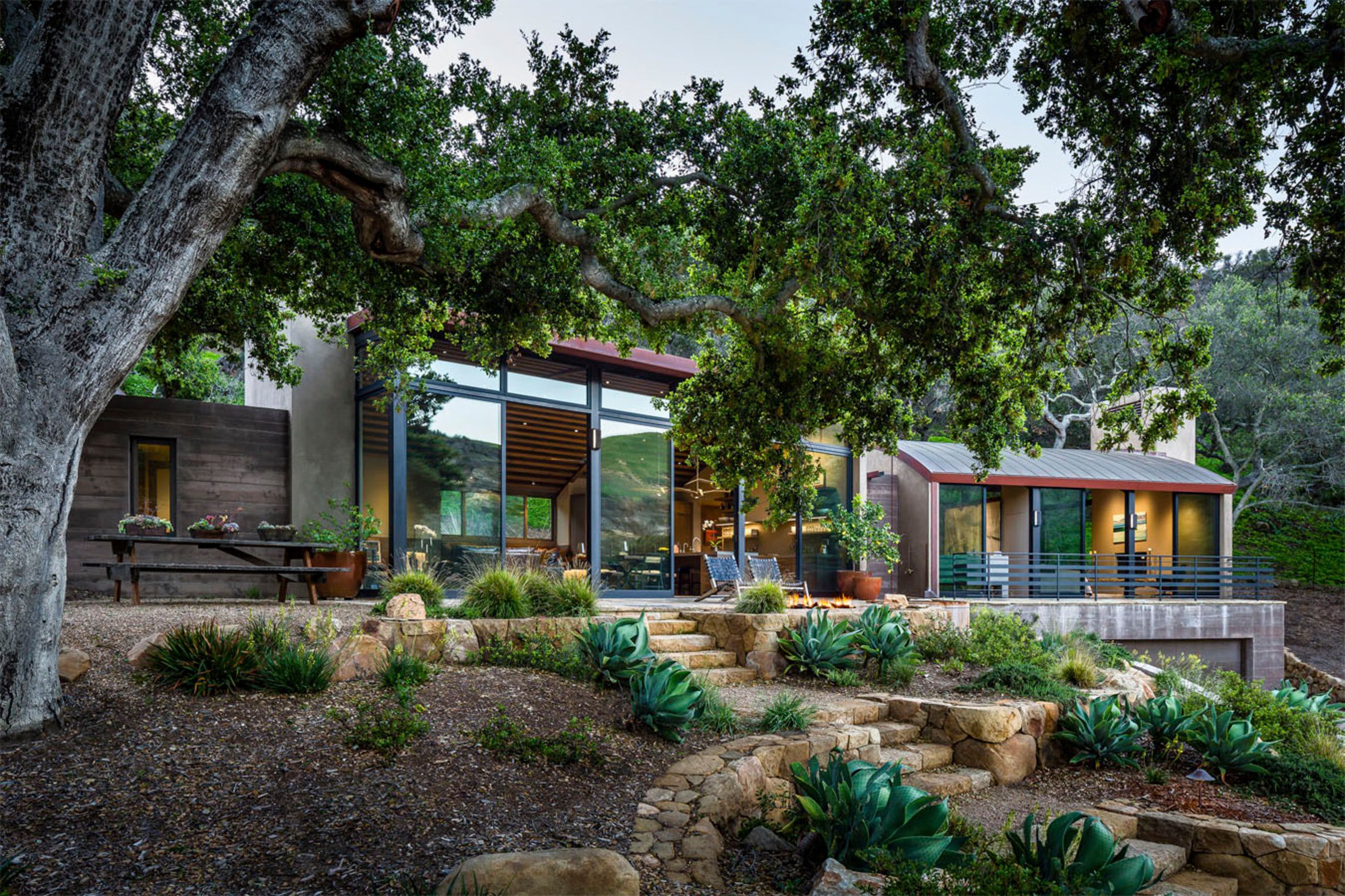 Ricon-Ranch-Outdoor-Living-Space-Copper-Roofing