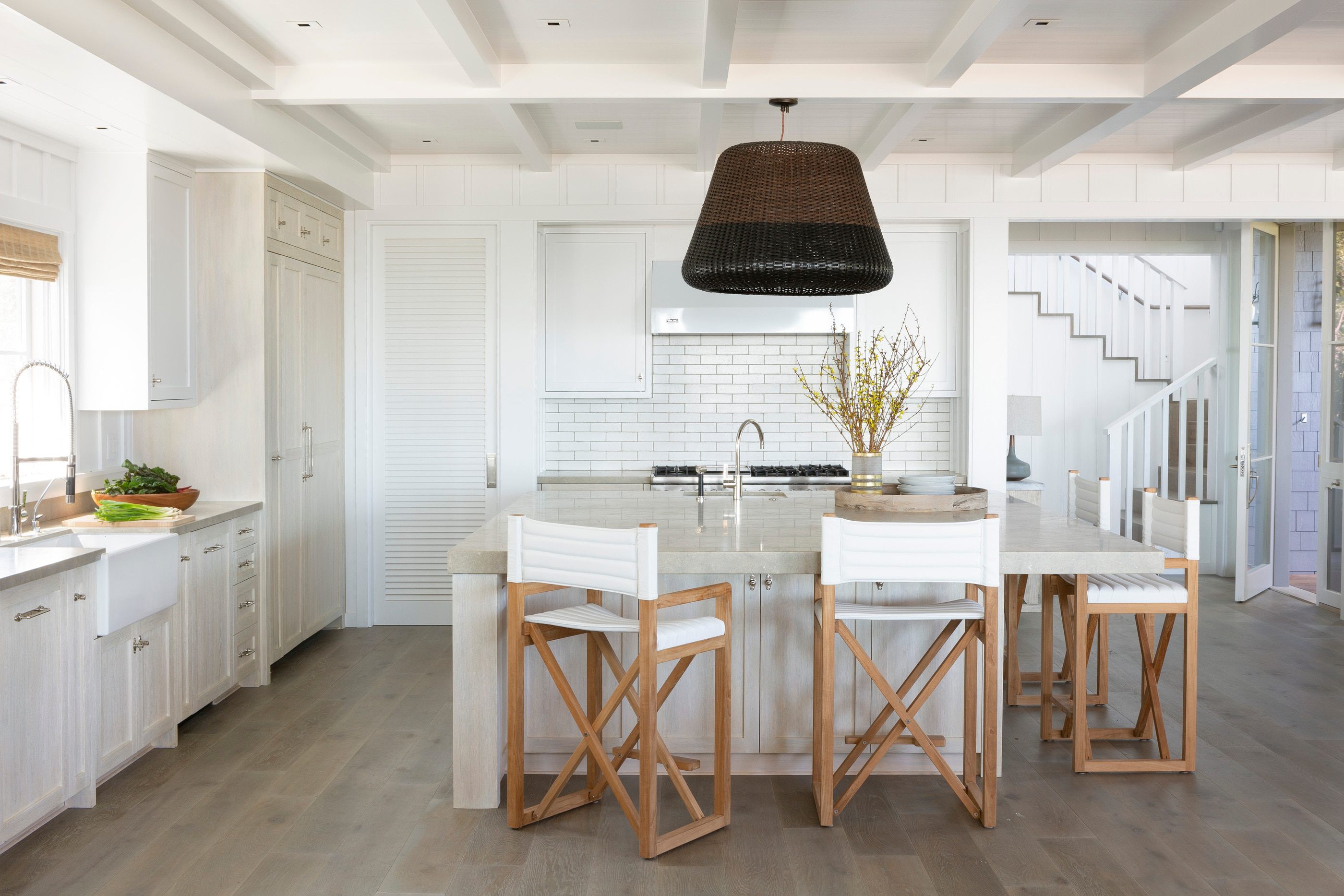 Del-Mar-Beach-House-Kitchen-island