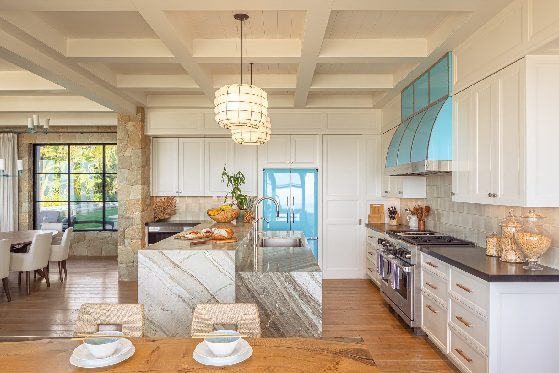 Padaro-Beach-Home-Kitchen