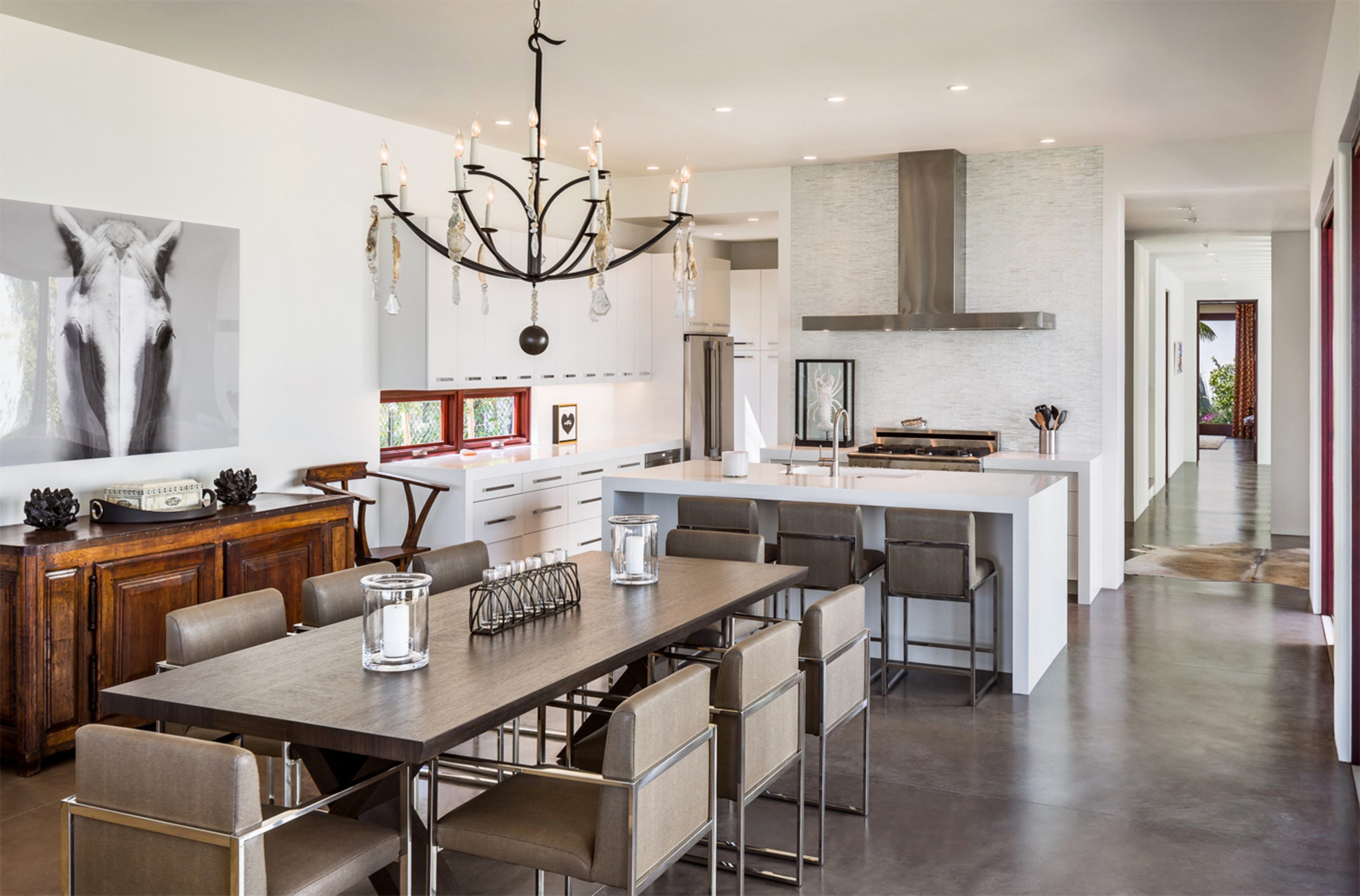 Coastal-Beach-Residence-Modern-Contemporary-Mediterranean-Kitchen-Dining-Minimal