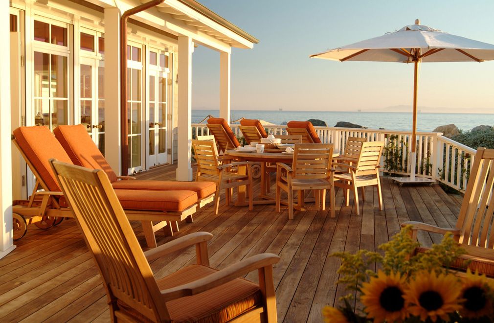 Reisenbach-Residence-Outdoor-Living-Space-Wood-Deck