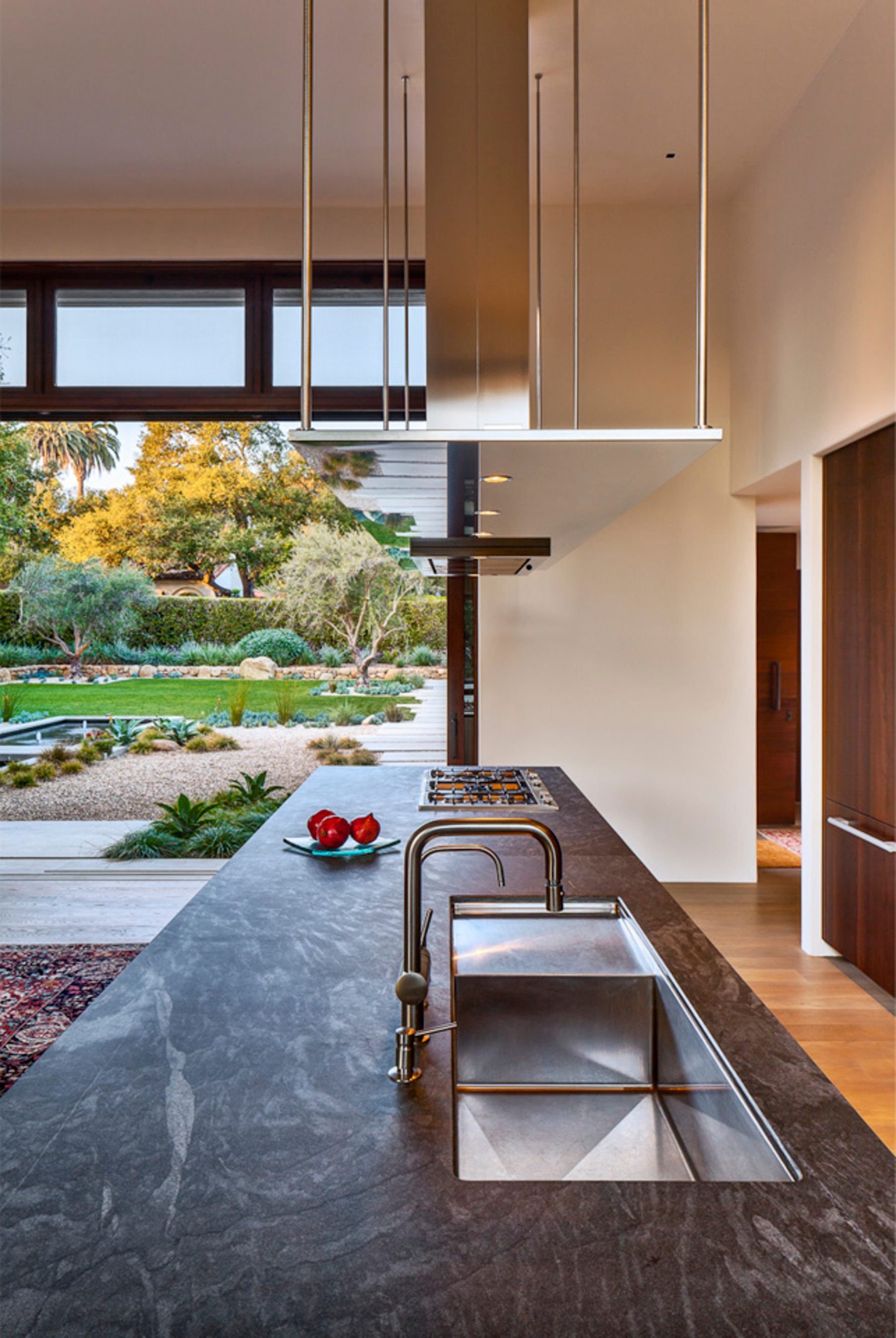 Thayer-Residence-Kitchen-Island
