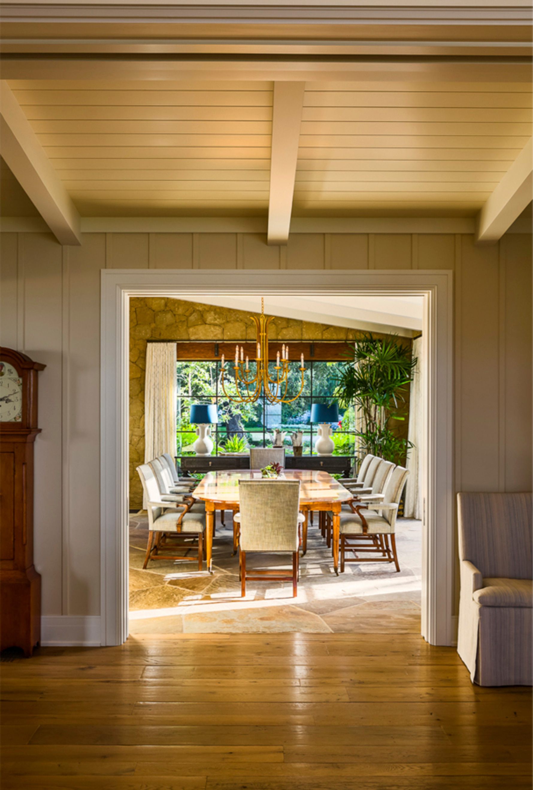 Santa-Barbara-Beach-Residence-Dining-Room-Stone-Wall